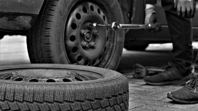 Opony zimowe 185/60 r15 - najważniejsze informacje